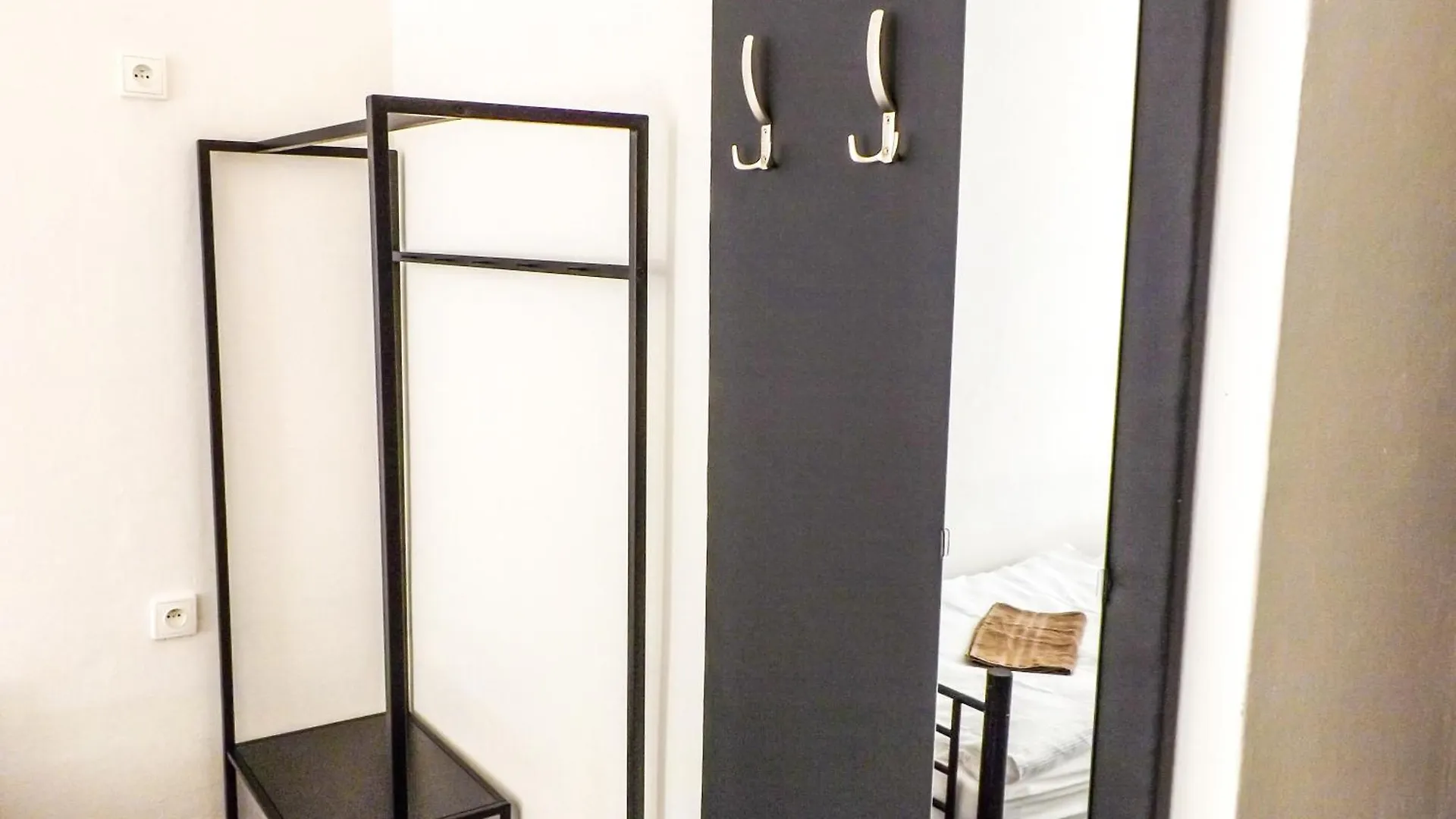 Rum i privatbostad Prague Room Letna H2