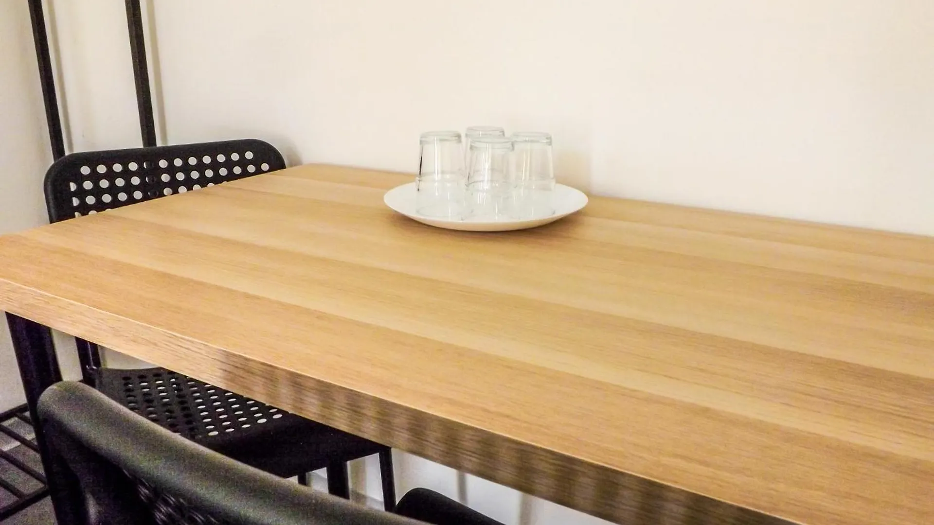 Rum i privatbostad Prague Room Letna H2