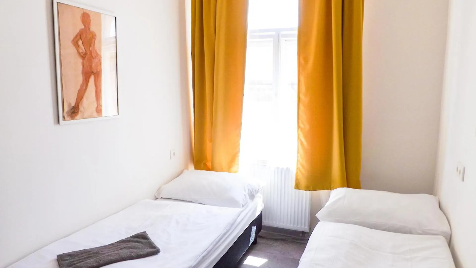 Prague Room Letna H2 Rum i privatbostad