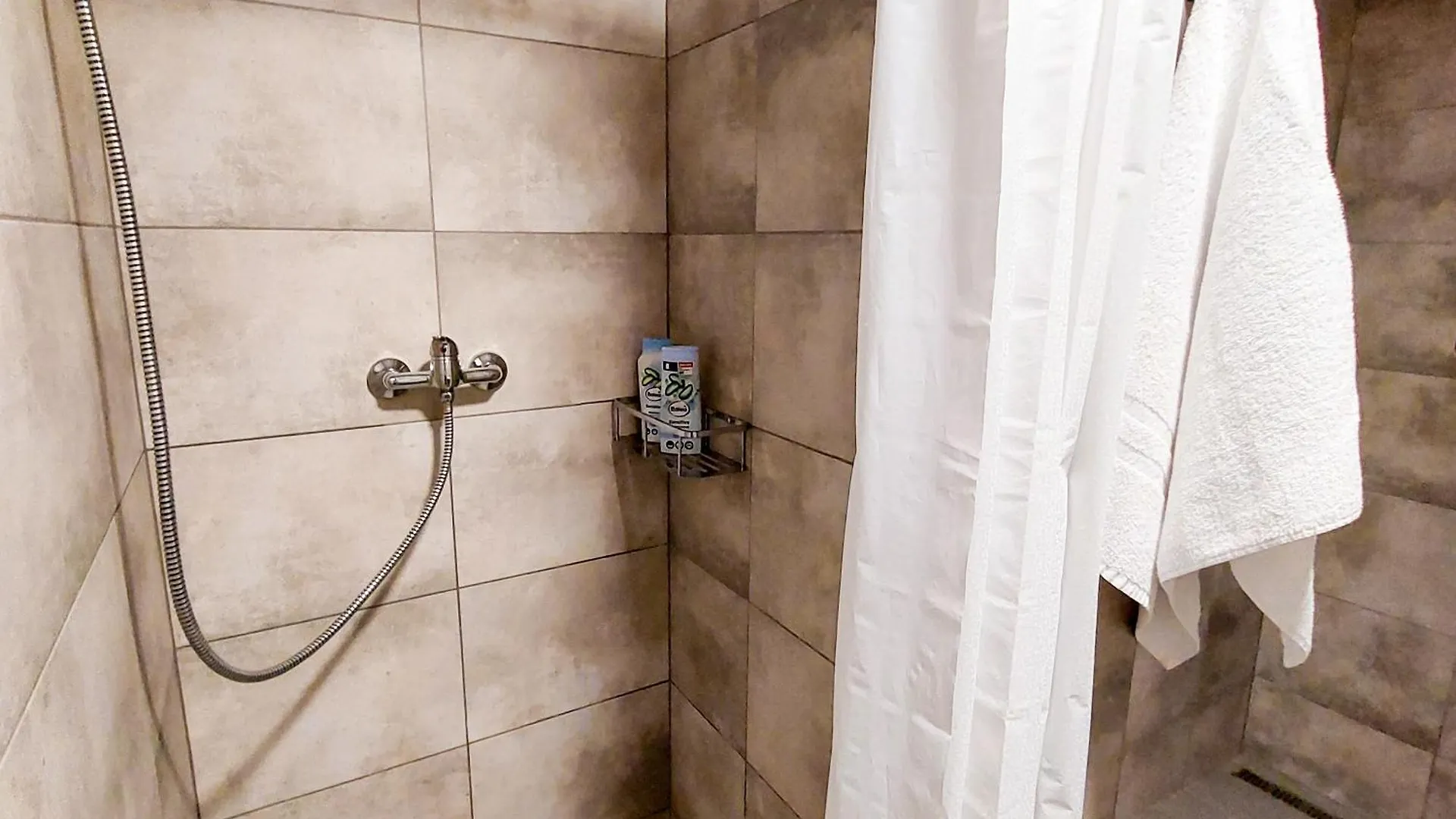 Prague Room Letna H2 0*,  Tjeckien